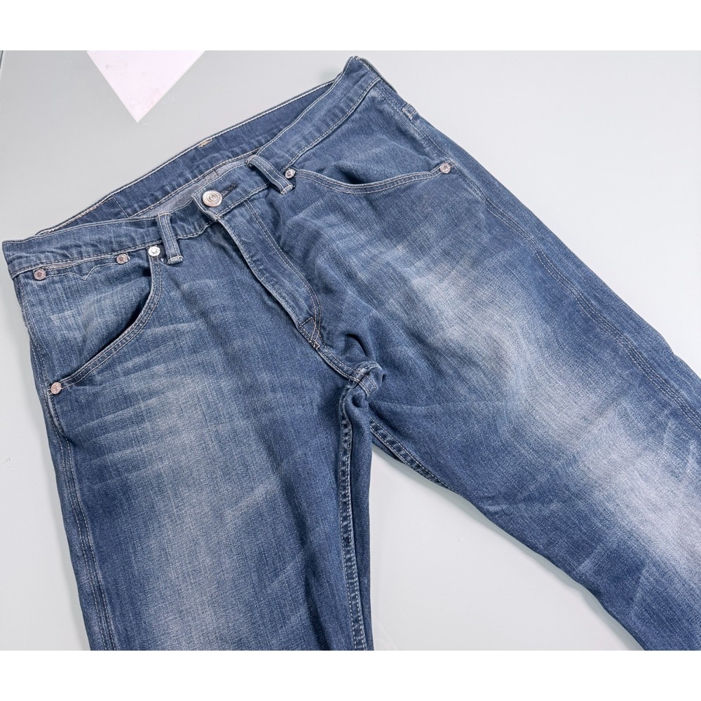 Levis 514 Red Tab Straight Fit Jeans Mens 33x30 Medium Wash Blue Denim Preppy